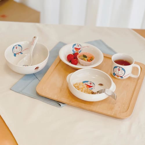 Doraemon" Children's Mug, Approx. 180ml, Microwave and Dishwasher Safe, Tableware, Children's Tableware, Character Goods, Made in Japan, Product Numb