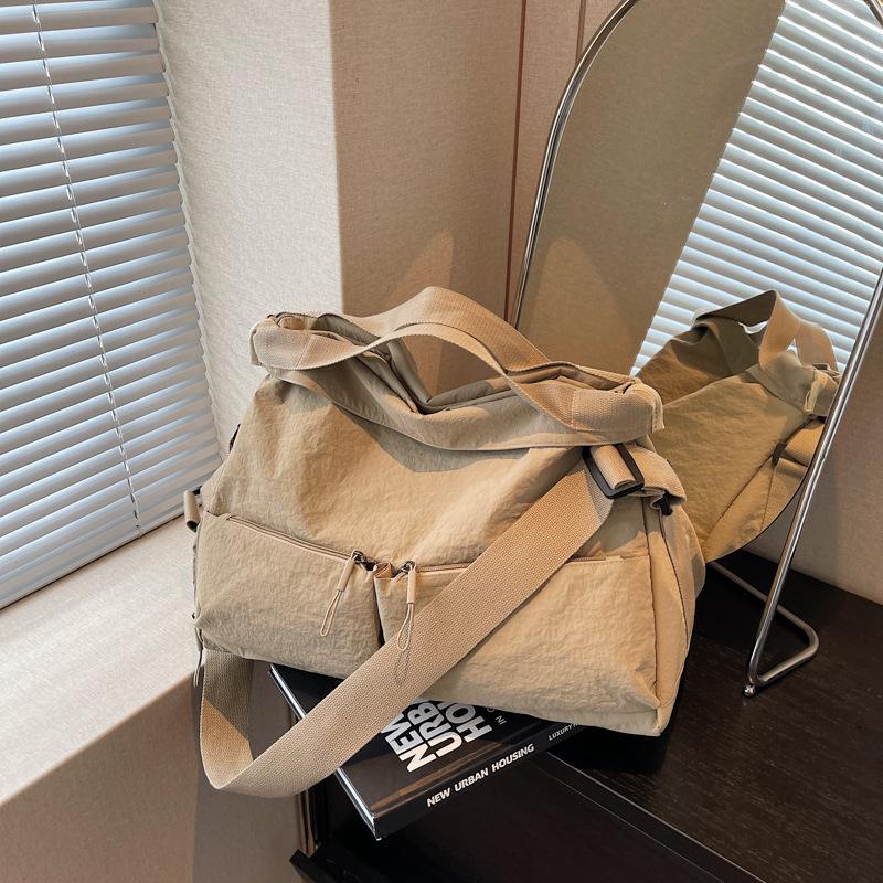 

Light cloth bag Large capacity tote bag Women s new casual versatile handbag One shoulder messenger bag хаки