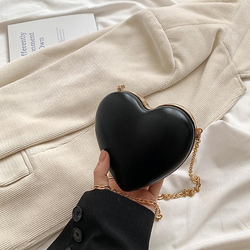 Chic Heart-shaped Crossbody Bag Trendy Street Style 2024 New Women's Fashion