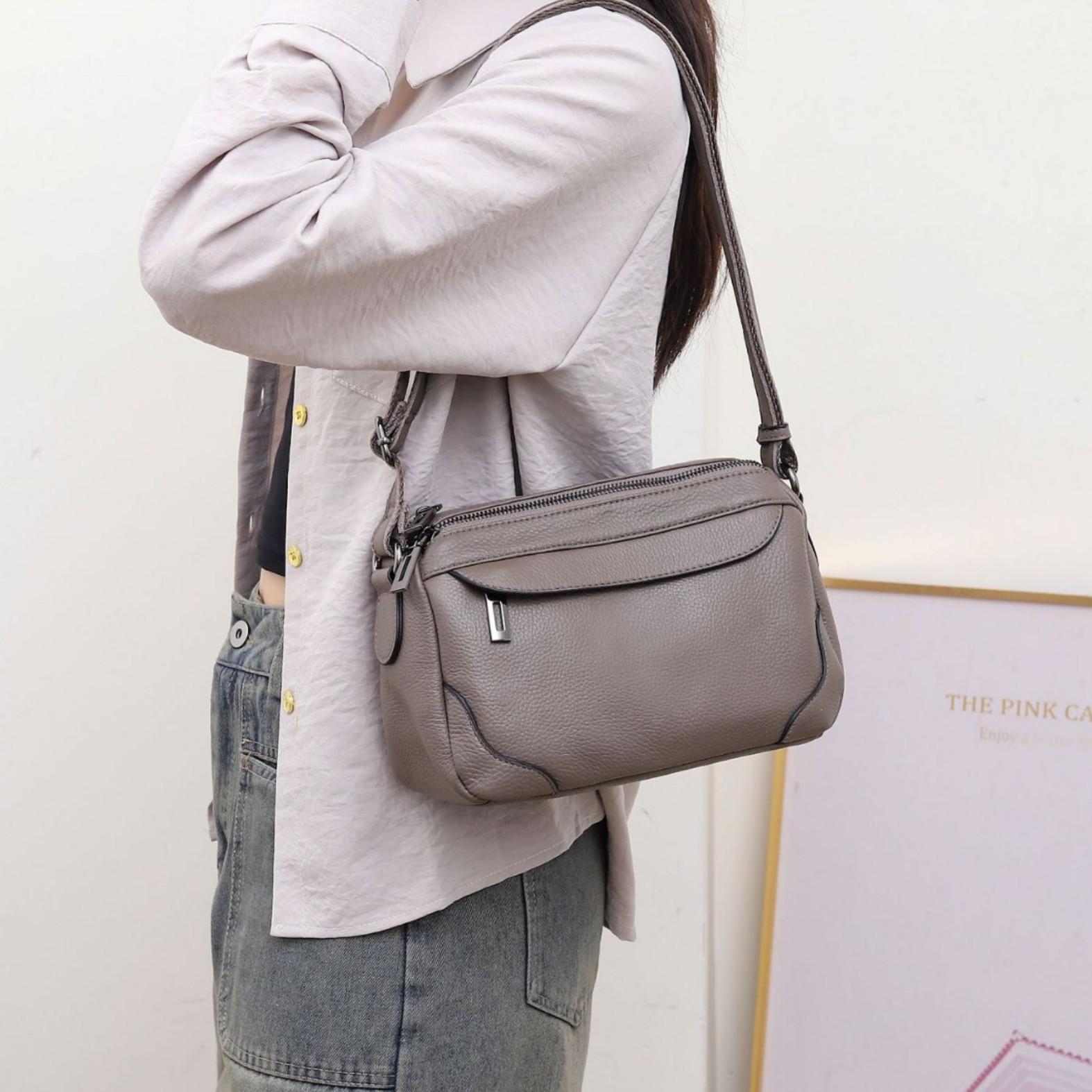 

Women s One Shoulder Practical Handheld Oblique Span Bag чорний