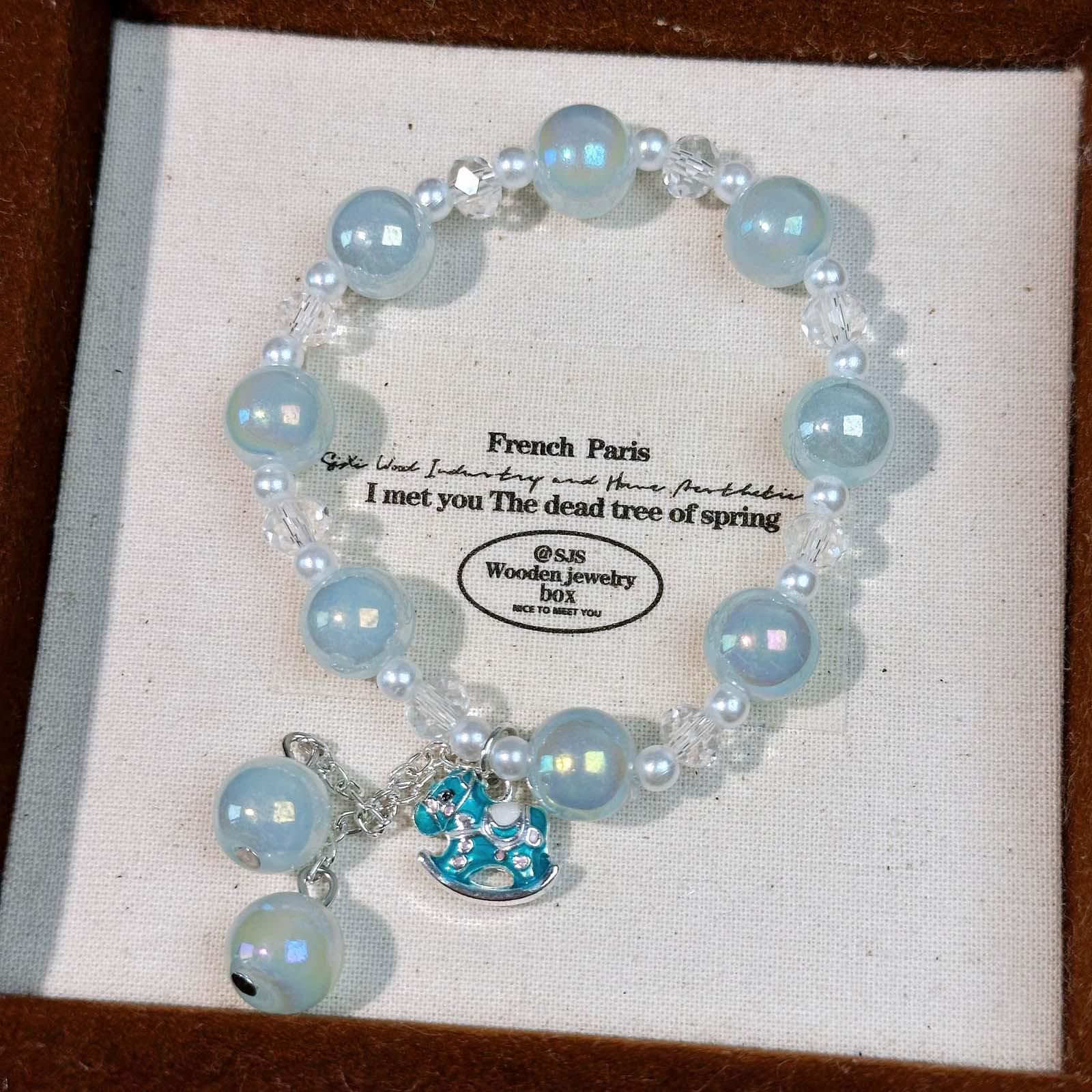 

Exquisite Pearl Horse Bracelet: Unique Fairy Design for Students & Best Friends