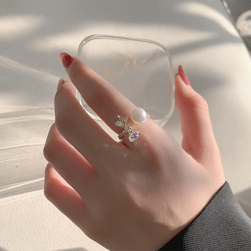 "Adjustable Hip-Hop Lucky Bread Star Ring with Light Blue Drip Glaze and Smiley Face - Perfect Couple's Accessory"