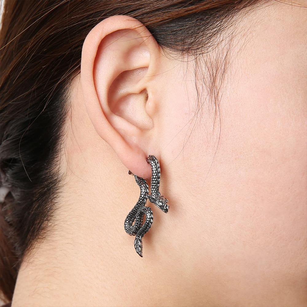 Fashion Chinese Dragon Earrings Stainless Steel Unique Handsome Loong Ear studs for Women Gift Vintage Male Jewelry Accessories