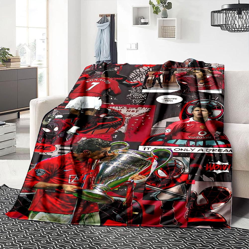Ronaldos Legacy Lights bedruckte Flanelldecke, atmungsaktiv und warm, ein stilvolles Geschenk für Zuhause, geeignet für den Gebrauch zu Hause, im Büro und als Tagesdecke. 0713a5