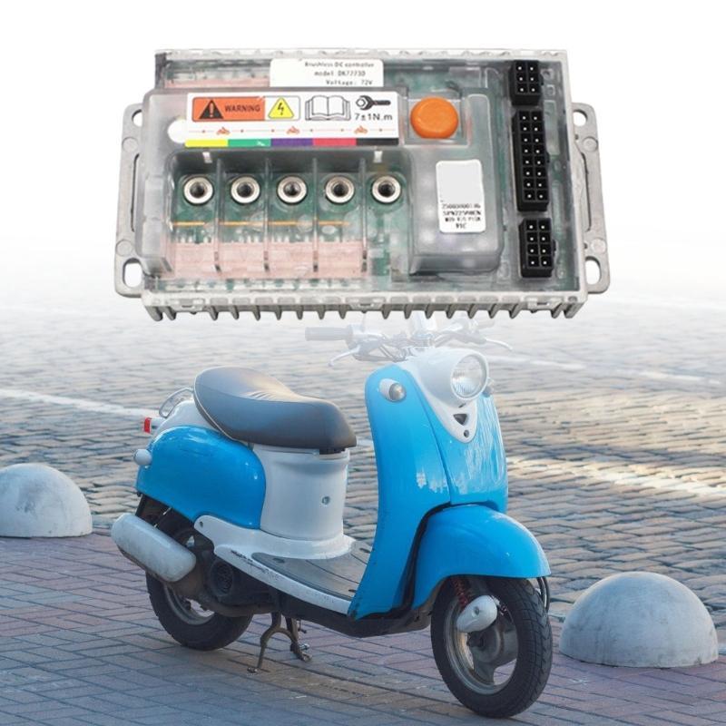 Programovatelný bezkartáčový regulátor motoru pro elektrická vozidla 72V Bezkaráčový regulátor motoru pro elektrokolo 65A 1800W D7YA