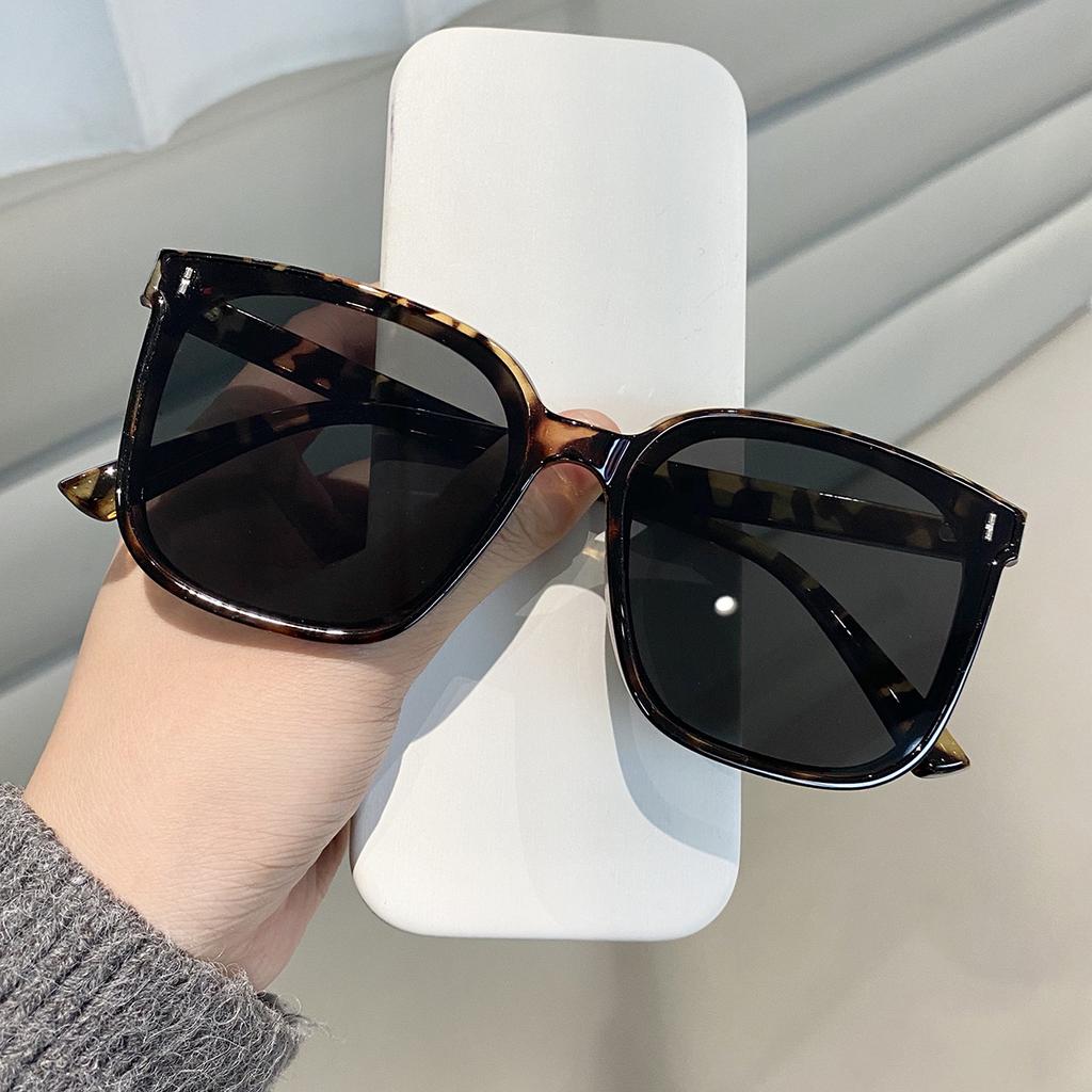 New Fashion Versatile Personality Street Photo Sunglasses Square Male Driving Sun Glasses Sunscreen Goggle Female Firends Gifts