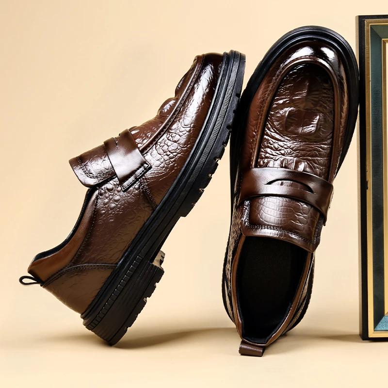 Fashion Thick Bottom Men Loafers Casual Leather Shoes Fashion Men Boat Shoes Crocodile Pattern Male Formal Dress Footwear Slip On Flats