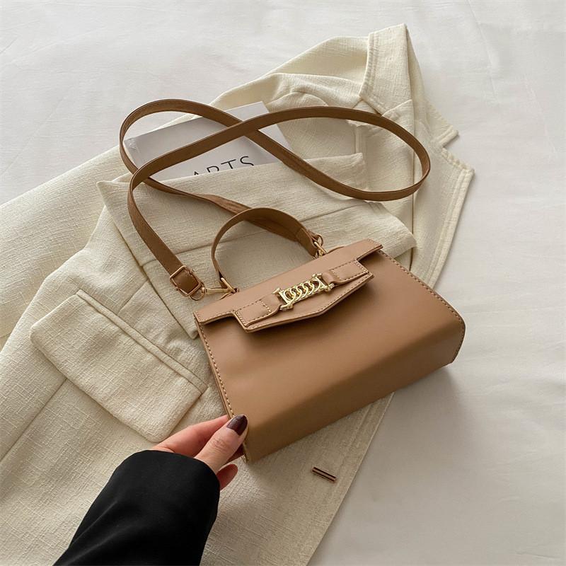 Stylish And Trendy Women s Shoulder Crossbody Bag With Chic Color Options And Elegant Design хаки