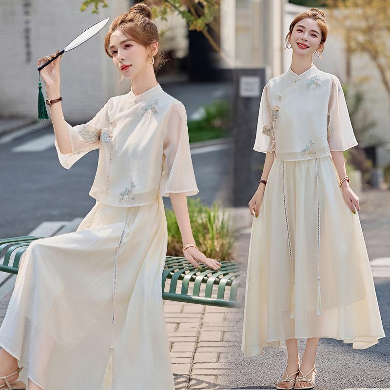 

2025 Милый летний комплект юбки в древнекитайском стиле для женщин W5825 L (110-125 kg)