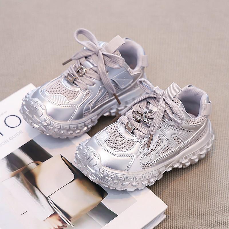 

Children s sports shoes spring and autumn 2025 new tank shoes girls dad shoes summer boys durian tire net shoes 26