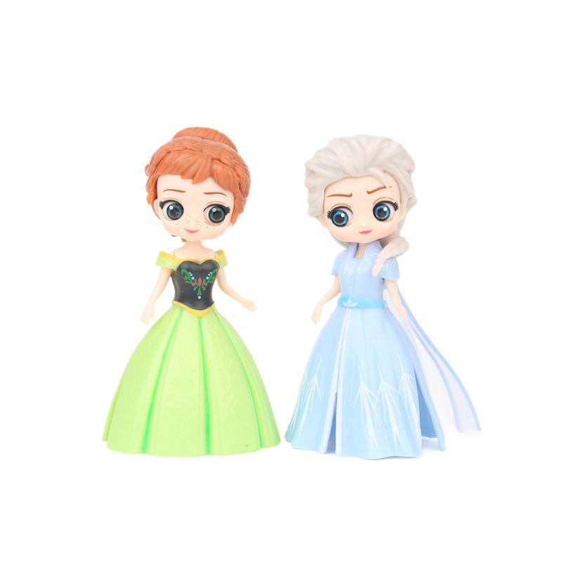 Princess Figure Set: Includes Changeable Outfits & Dolls for Kids' Pretend Play - Perfect Toy Gift for Girls