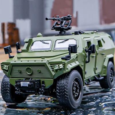 1:18 Military Vehicle Model Military Vehicle Alloy Die-cast Off-road Armored Vehicle Sound and Light Children's Car Toy Model Boys Gift Collectible