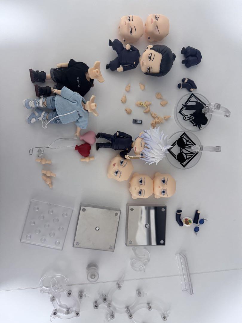 

[USED] Nendoroid Gojo Satoru & Geto Suguru, with clothes and Nendoroid doll