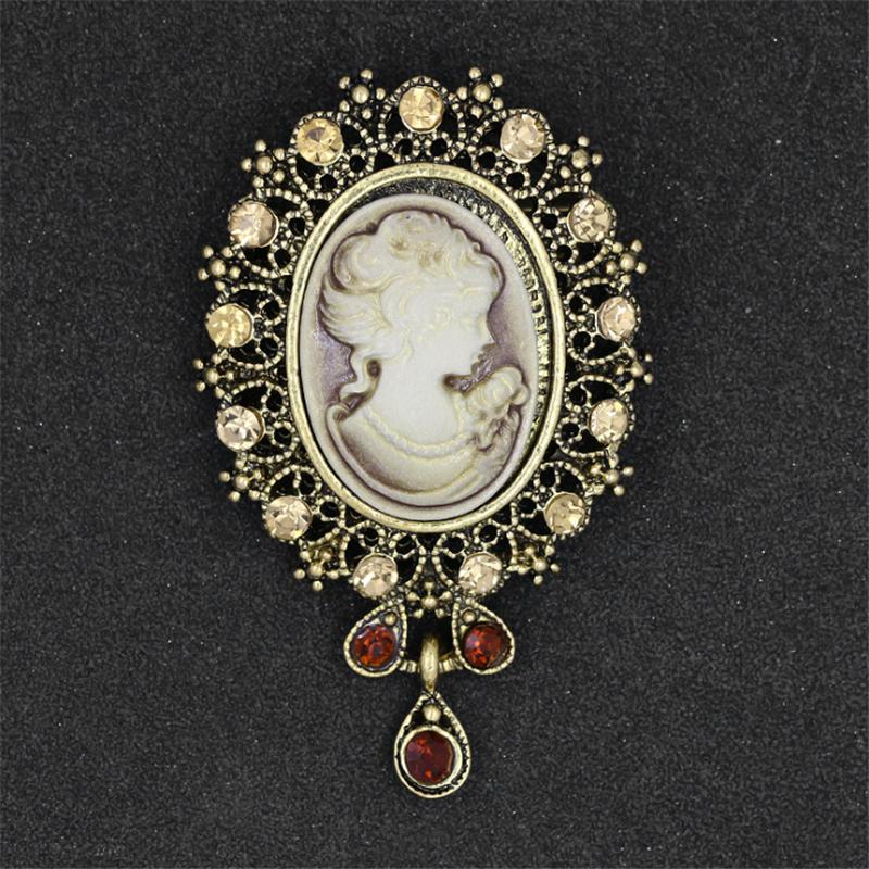 Crystal Rhinestones Cameo Vintage Brooches for Women Queen's Cameo Beauty Head Brooch Pin Clothing Accessories Girls Gifts