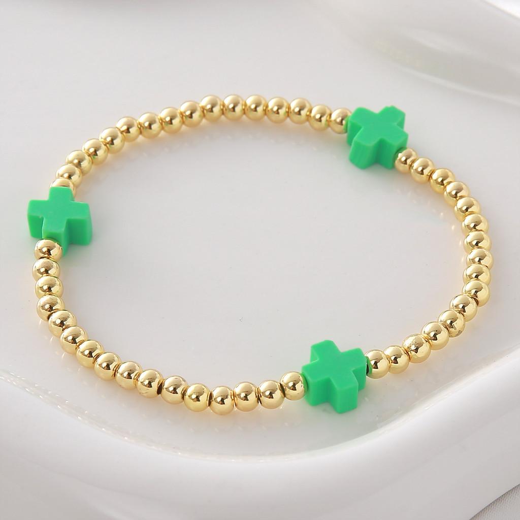 Kreuz Anhänger Kupferperlen Armband Mit Bunter Weichmasse Für Unisex Modeaccessoire
