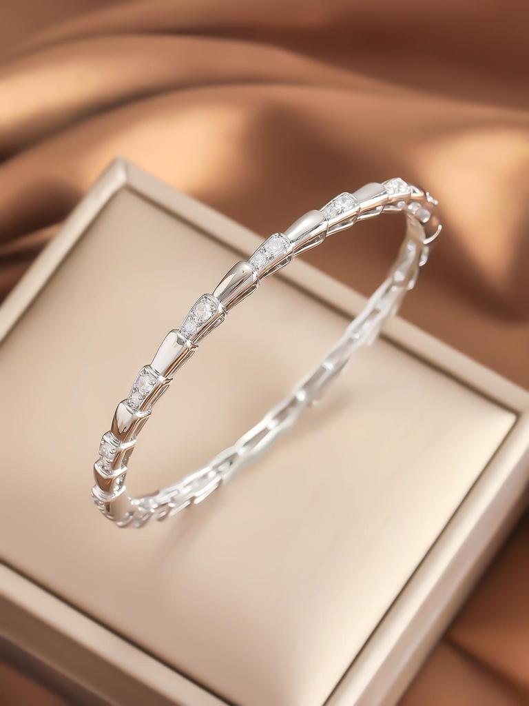 European & American Luxury Gold-Plated Zircon Snake Bracelet - High-End Retro Style for Women