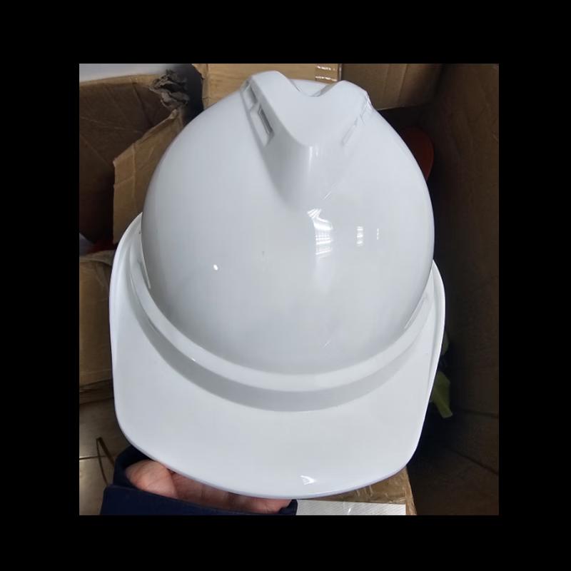 

Теплый защитный шлем для полярных видов