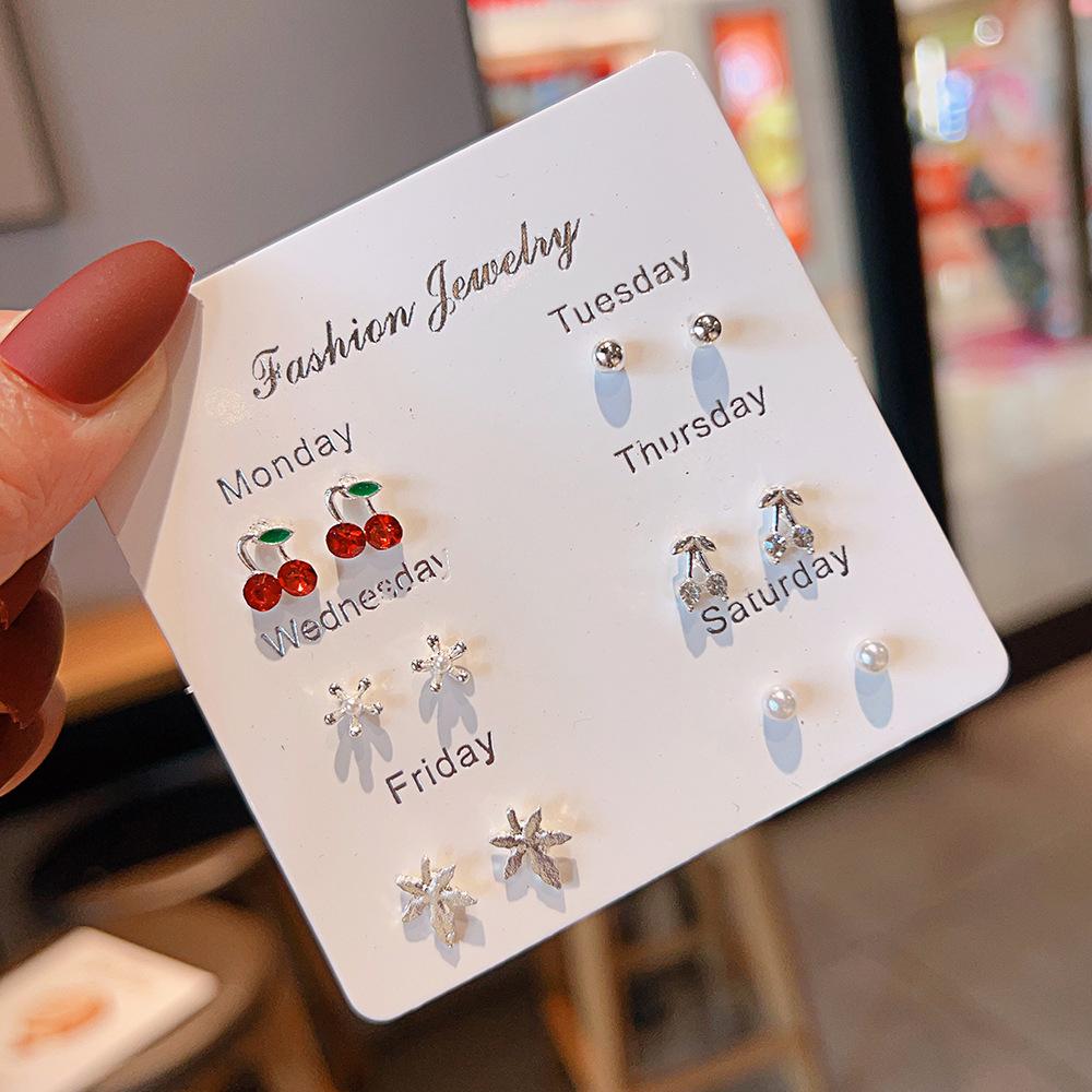 New small fresh one-week stud earrings set 1 pair combination Korean version sweet love bow fairy temperament earrings