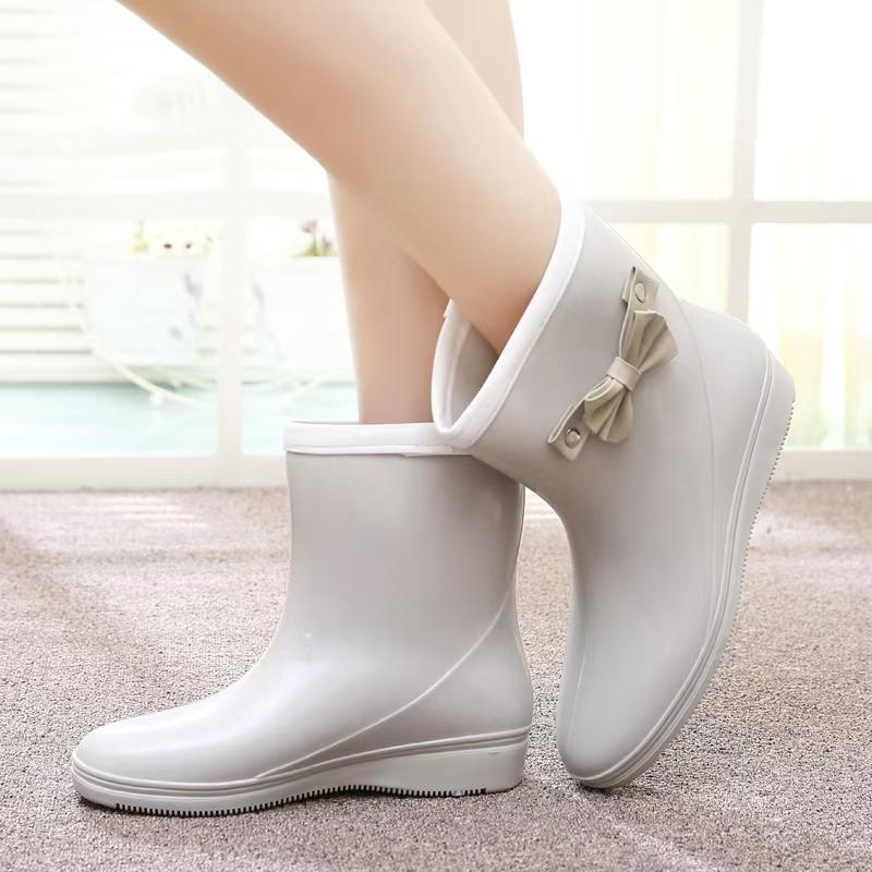 Woman New Flat Sole High Top Bow Rain Boots Thick Sole Non Slip Round Toe Waterproof Fashionable Water Shoes Work Shoes
