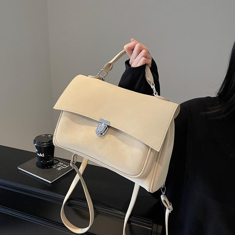 Freizeit College-Stil Aktentasche Damen neuer Mode Rucksack Mode vielseitige Pendler Handtasche