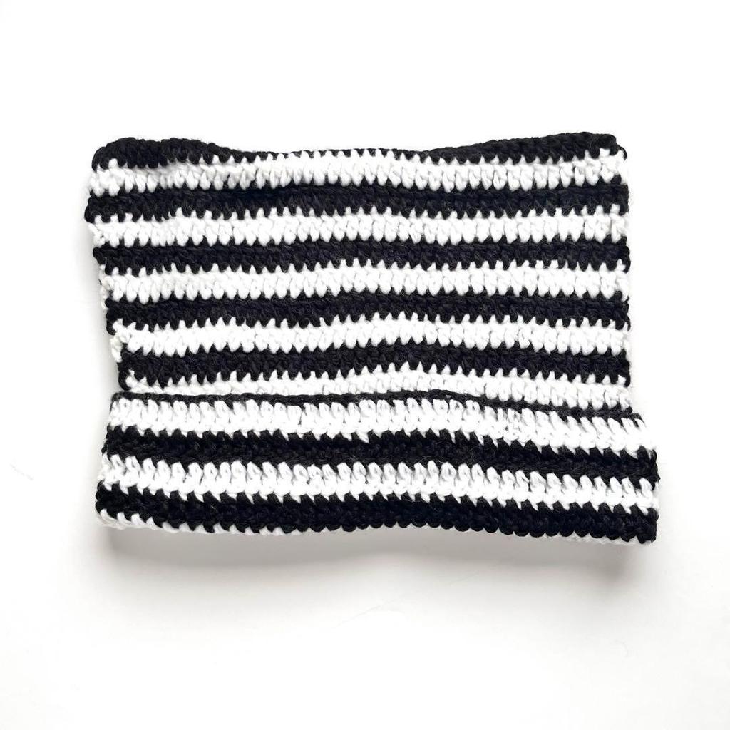 [GEBRAUCHT] Stray Kids Katze Ohren Gestreifte Strickmütze Weiß x Schwarz Stray Kids Felix