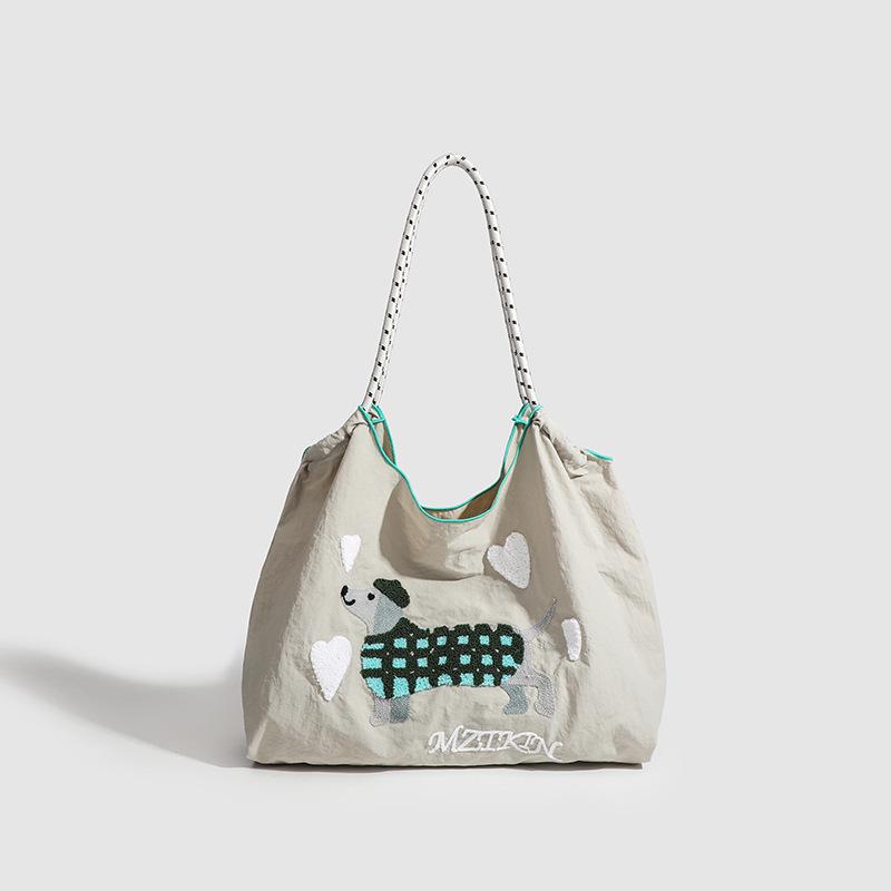 

Large capacity embroidered dog shoulder new nylon shoulder armpit bag commuter messenger bag women