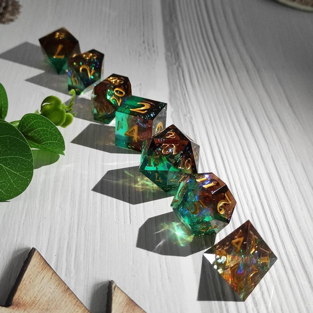 D&D DND Dice Set Dungeons and Dragons Gift RPG MTG D20 Polyhedron Resin Dice Handmade with Sharp Edges Role-Playing Board Game Digital Teaching