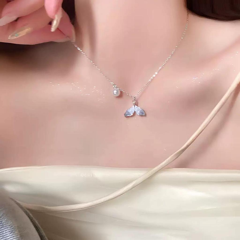 Women's Summer Luxury Titanium Steel Necklace - High-End Design Clavicle Pendant