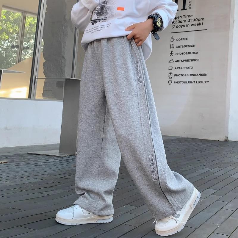 

Spring and Autumn Children Pants for Boys Casual Style Loose Straight Fit Sports Trousers Kids School Sporty Sweatpants 130