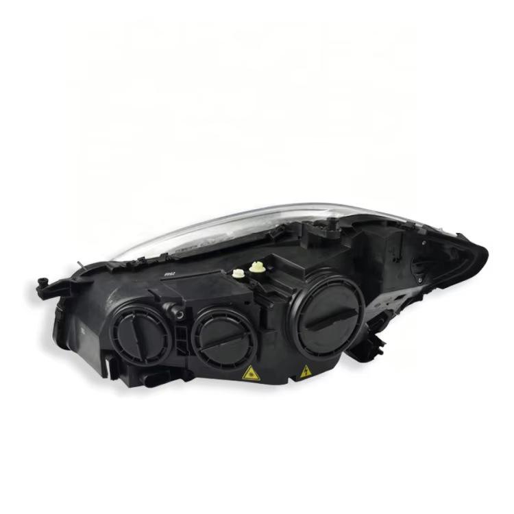 Car Headlight for Mercedes-Benz W221 Models: 2218206761, 2218206861