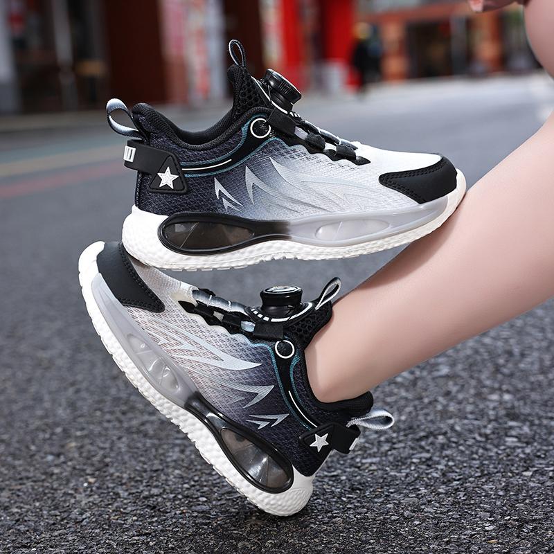 Hot Selling Lightweight Childrens Sports Shoes Summer Breathable Fashionable Casual Shoes Soft and Stable Elastic Running Shoes