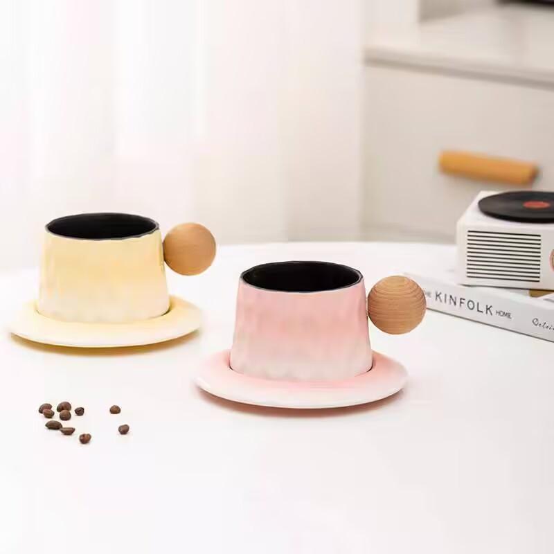 Ceramic Office Cup And Saucer Set, Retro Simple Office Afternoon Tea, High Value Coffee Cup With Bottom Support