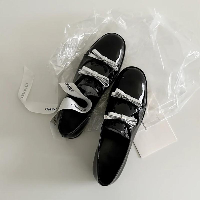 

Spring bow small leather shoes women s thick-soled heightening leather black low-heeled single shoes 40