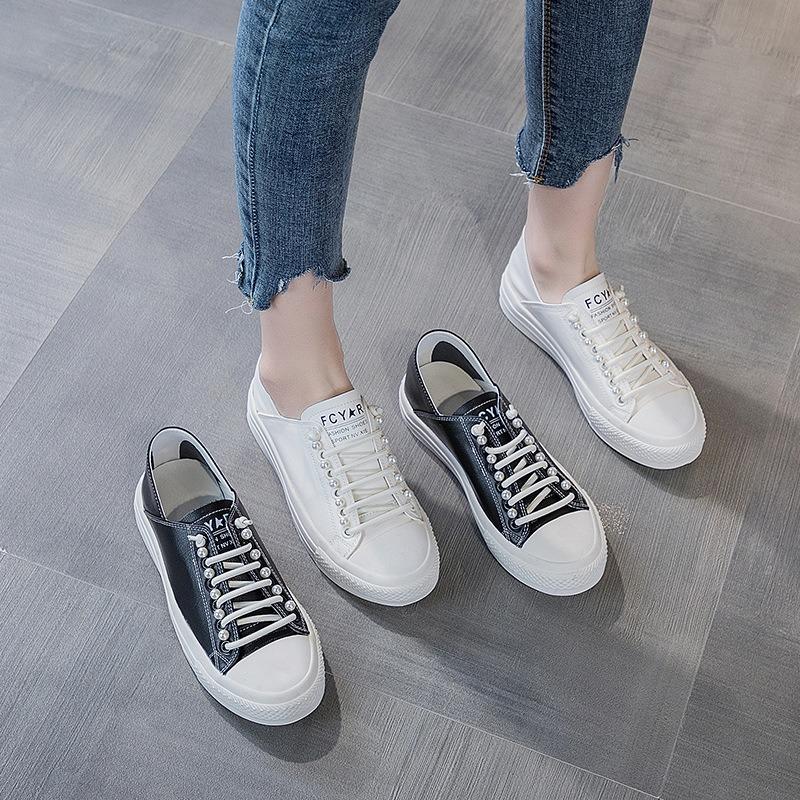 Leather Little White Shoes Women's Versatile Board Shoes Spring New Flat-bottomed One-pedal Lazy Single Shoes Casual Shoes