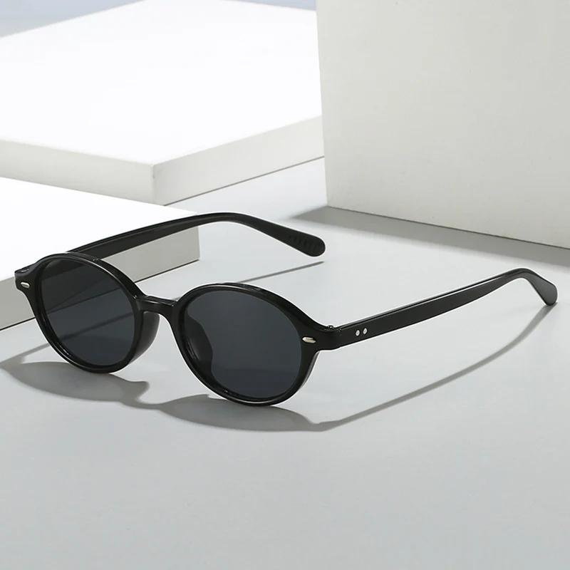 SHAUNA Retro Small Oval Men Rivets Sunglasses Fashion Women Dark Green Sun Glasses