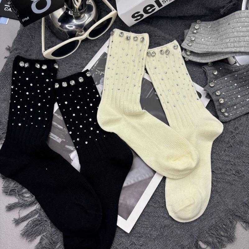 A Pair of Short Socks Accessories Socks Autumn and Winter New Personality Fashion Warm Rhinestone Decoration Socks
