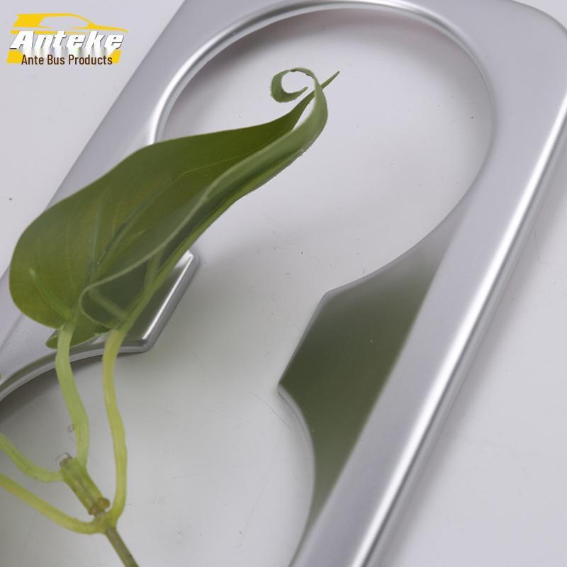 16 Model KX5 Suport pahar spate Cadru decorativ pentru cotiera rândului al treilea - Inel strălucitor Accesoriu auto