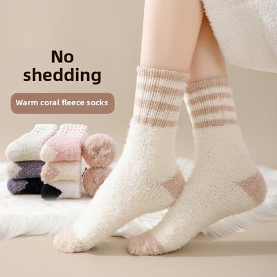 Korallen-Samt-Socken für Damen Herbst und Winter Plus Samt Verdickt Flor Warm Schlafsocken Kalte Schnee Socken