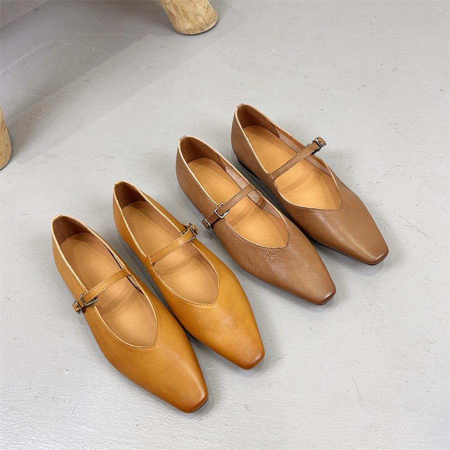 Johnature Versatile Genuine Leather Shoes Pointed Toe Buckle Strap Soft Soled Women's Flat Shoes