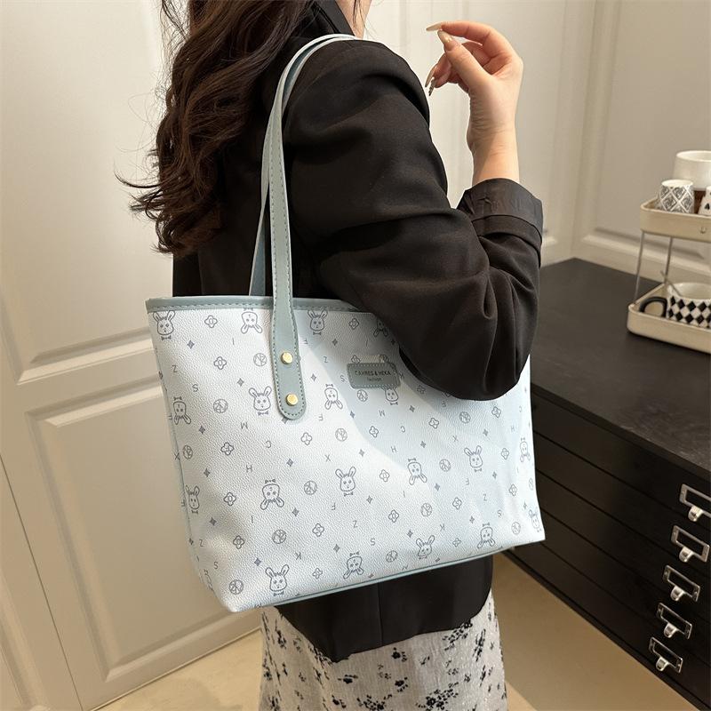 Korean cute commuter large-capacity bag women's 2025 spring and summer simple fashion tote bag casual versatile shoulder bag