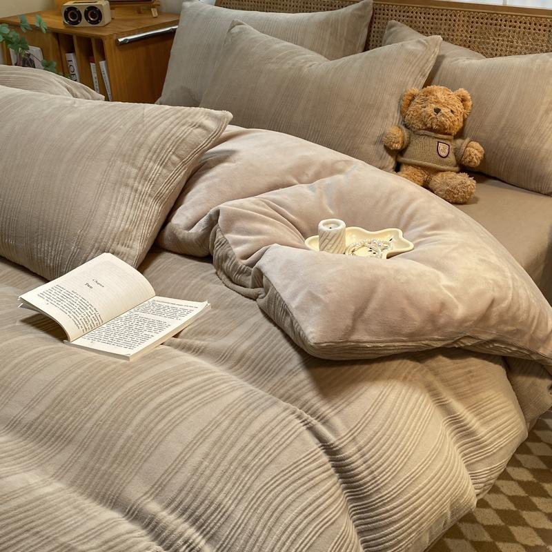 Double-Sided Thickened Milk Coral Fleece Bed Four-Piece Set Fleece Quilt Cover Coral Flannel Bed Sheet Bedding