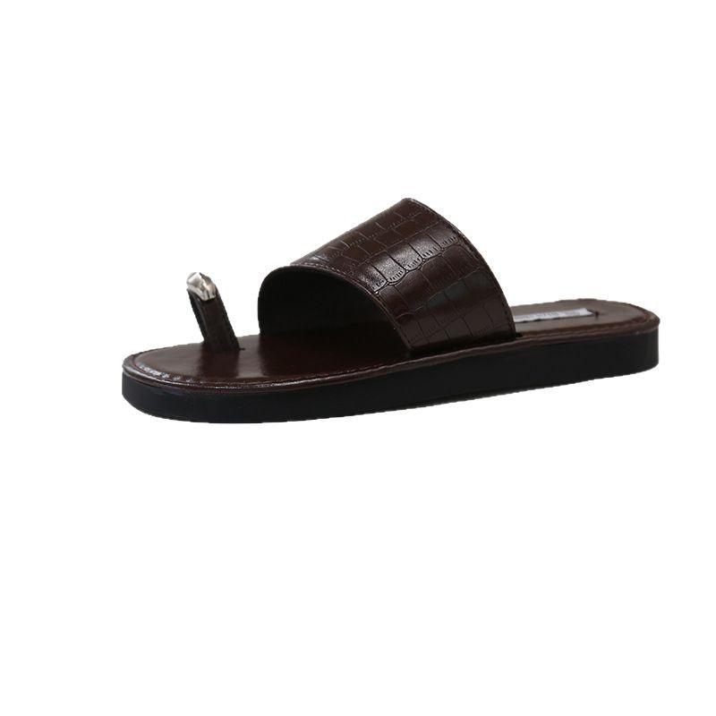 2025 Summer New European Products Personalized Toes European and American Style Flat Bottom Cool Slippers Women Wear Beach Sandals Soft Sole Drag