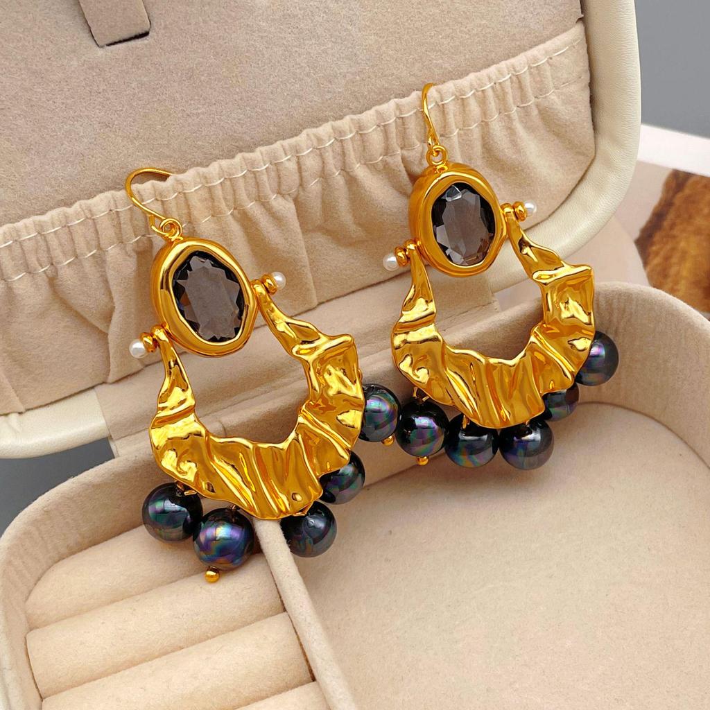 French Retro Pearl Tassel Irregular Pleated Dangle Earrings - Stylish & Unique Design