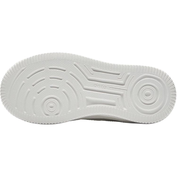 Anta Comfortable Versatile Non-Slip Wear-Resistant Low-Top Kids Skate Shoes Kids Sneakers Black White A12449988-1