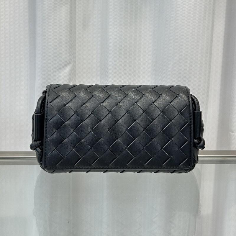 New Cowhide Leather Woven Bag Small Square Bag Pillow Bag Tote Bag Shoulder Messenger Bag Handbag Women's Bag