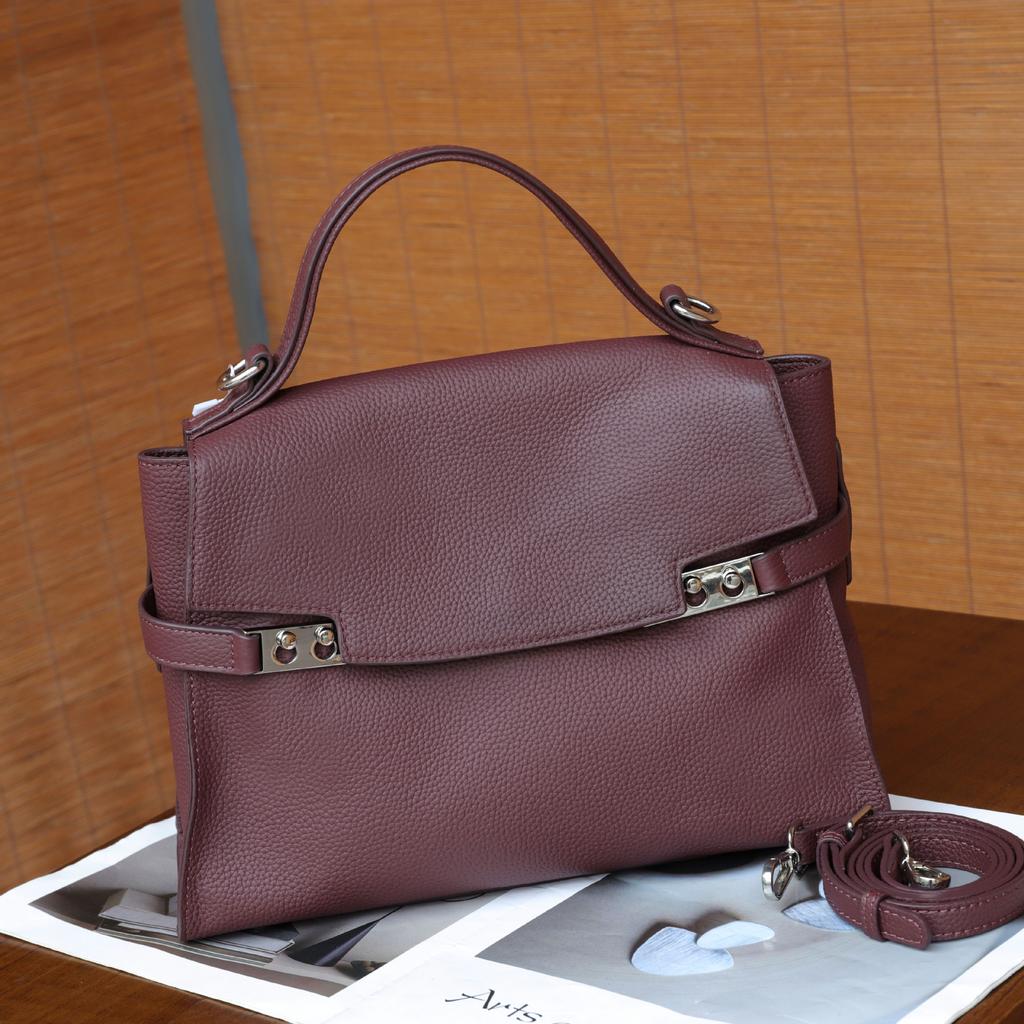 Temperament Characteristic Women'S Bag First Layer Cowhide Horizontal Style Popular Commuter Shoulder Portable Leather Soft Leather