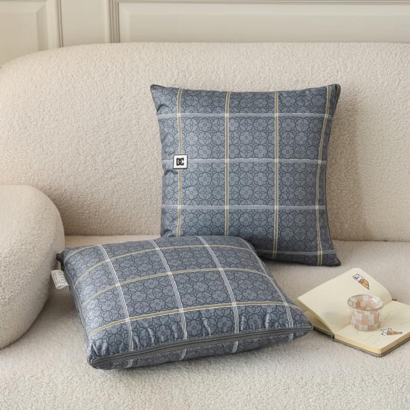 

Hongdou European Style Cushion Quilt 40x40cm