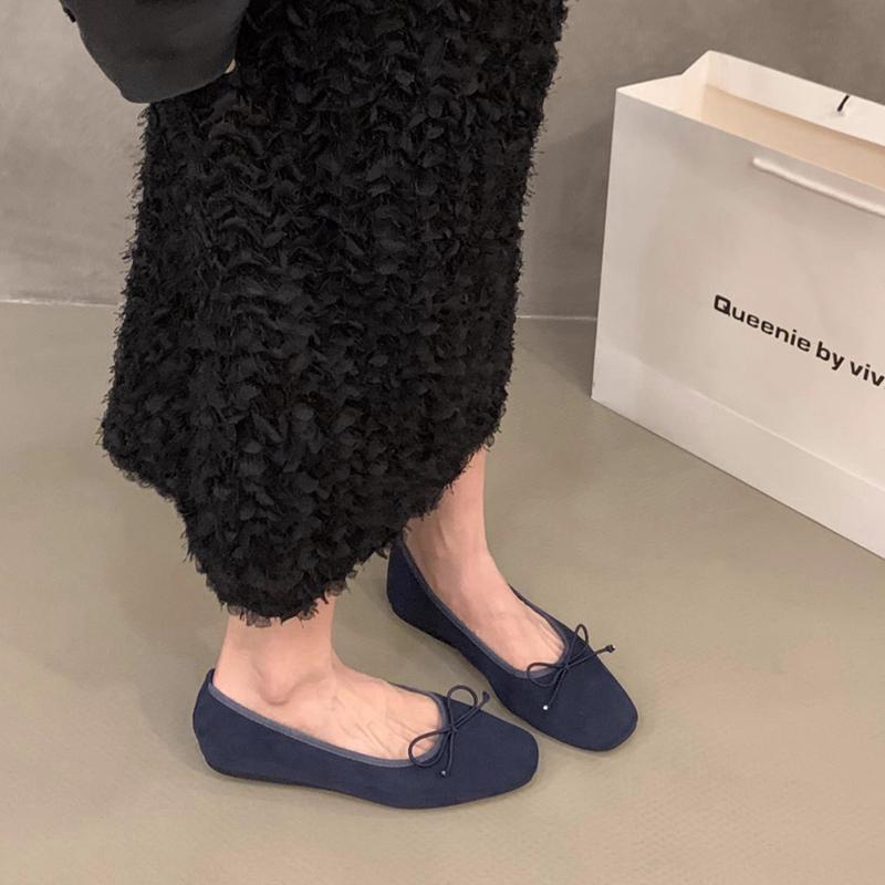 Mode SUOJIALUN Frühling Neue Marke Damen Flats Mode Runde Zehe Flach Slipper Ballerinas Schuhe Weicher Flacher Absatz Outdoor Bootsschuh