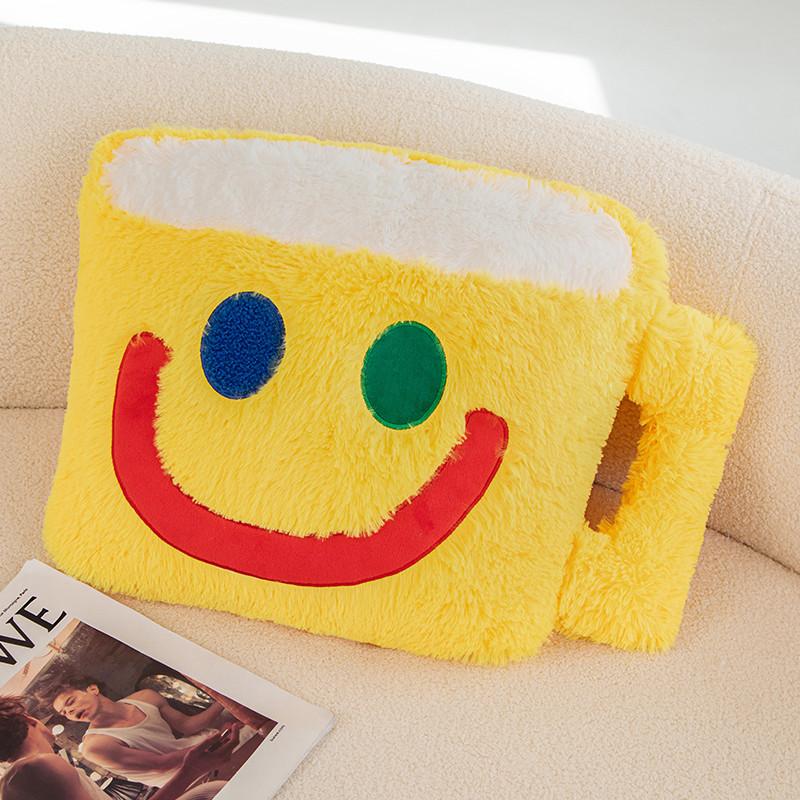 Perna Pluș Cană de Cafea Zâmbitoare Jucărie Moale Umplută Amuzantă Păpușă în Formă de Ceai cu Lapte Perna pentru Canapea Decor Creativ pentru Cameră Cadou de Ziua de Naștere