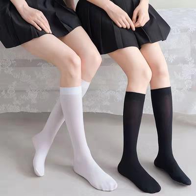 Women's Spring and Summer Fashion New Calf Socks